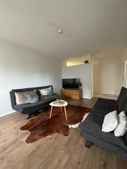 רובניימי Central City Suite - King Size Bed - Wi-Fi - Sauna מראה חיצוני תמונה